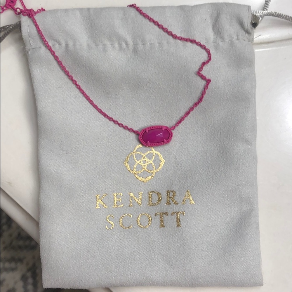 Pink Kendra Scott necklace